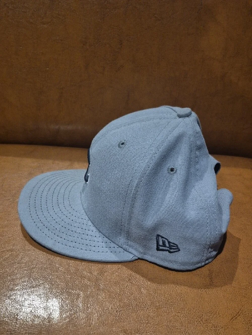 Chicago CUBS NEW ERA Gray Baseball Cap with 'C' Logo